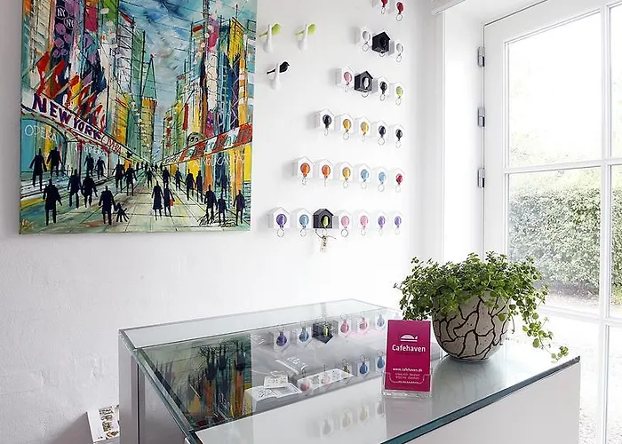 Bed and Breakfast Cafehaven 3*